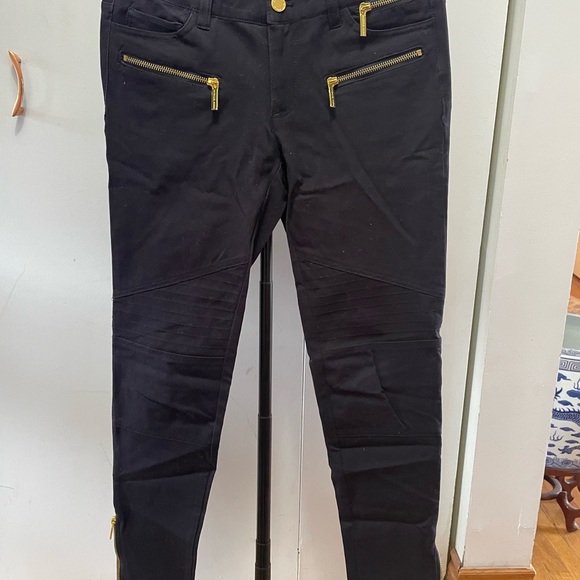 Micheal Kors pants. Worn a few times. - Picture 2 of 9